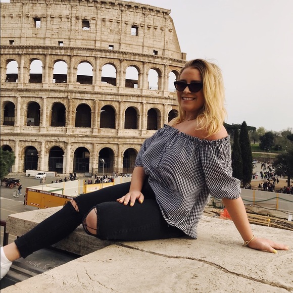 Meet the Posher - Picture 3 of 5